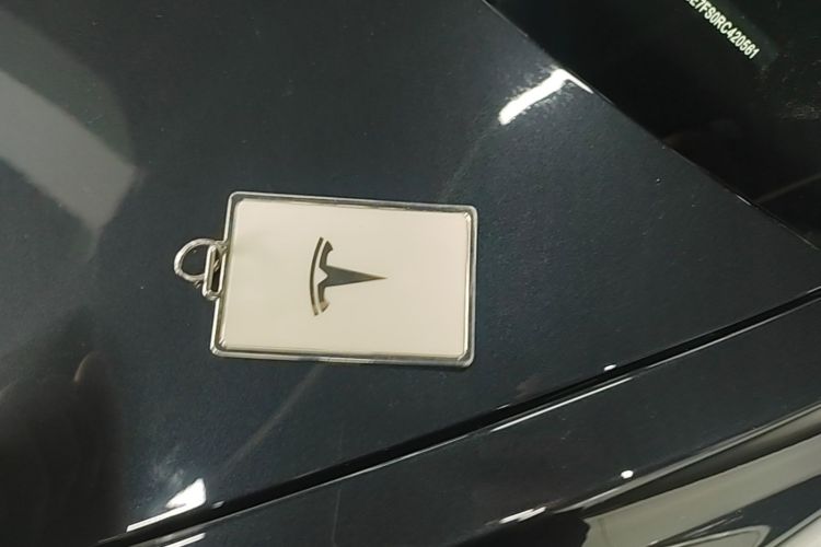 Tesla Model 3 2024 #14 Tesla Model 3 2024 car image #14