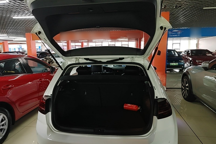 Volkswagen Golf 2018 #19 Volkswagen Golf 2018 car image #19