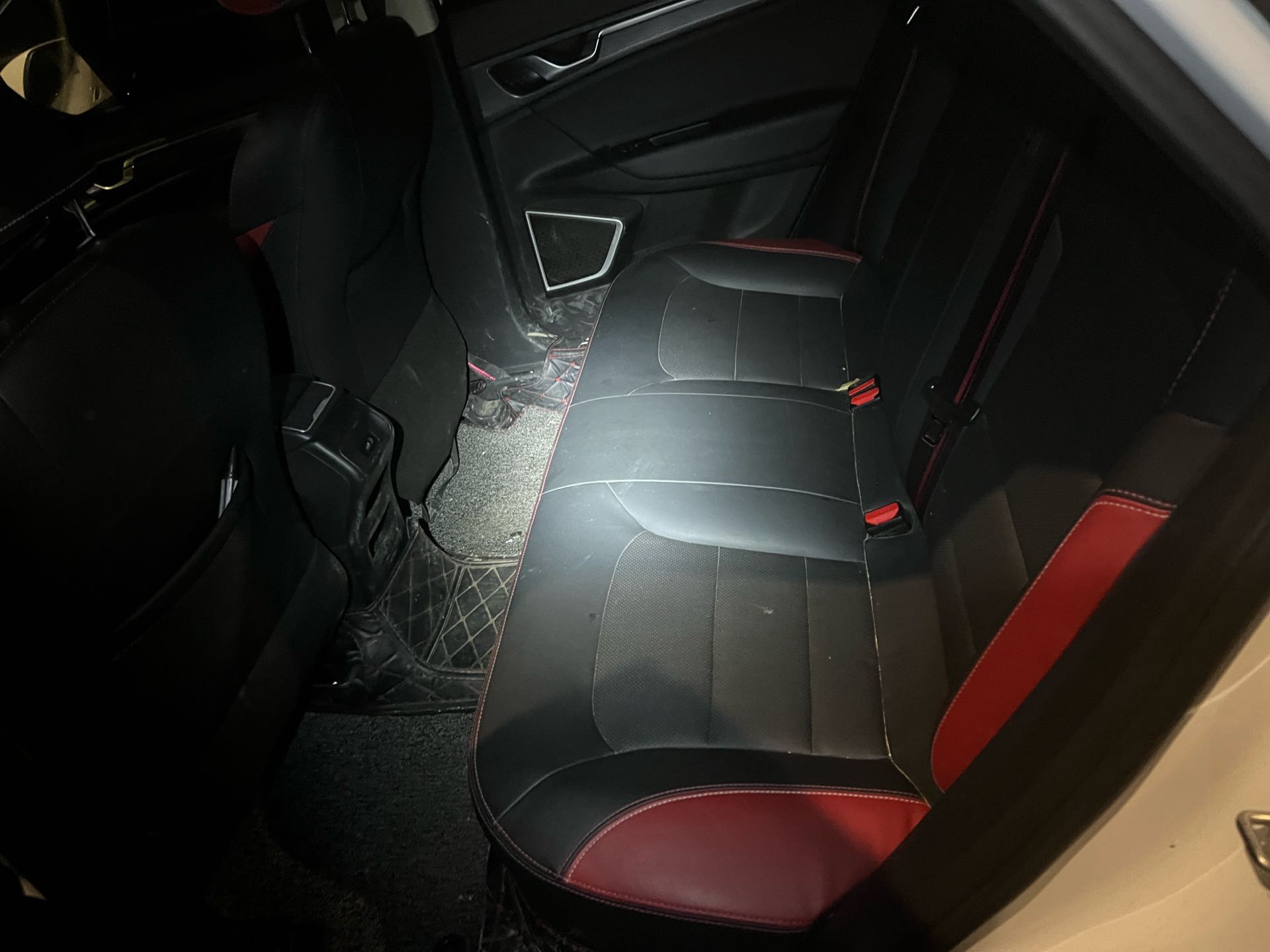 GEELY Emgrand GS 2020 #4 GEELY Emgrand GS 2020 immagine di auto #4