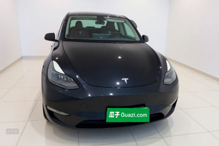 Tesla Model Y 2021 #3 Tesla Model Y 2021 car image #3
