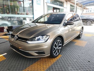 Volkswagen Golf 2020 Volkswagen Golf 2020 car image