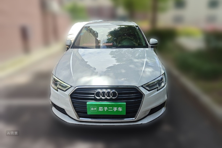 Audi A3 2018 car image #3