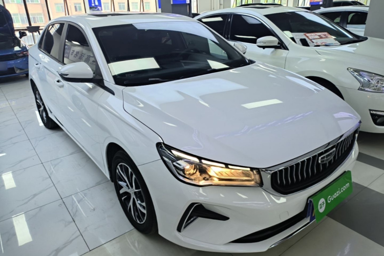 GEELY Emgrand 2022 #4 GEELY Emgrand 2022 car image #4