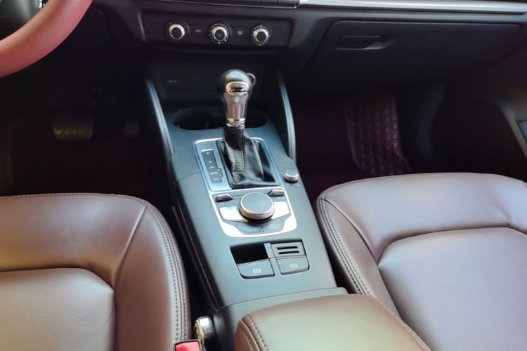 Audi A3 2019 #14 Audi A3 2019 car image #14