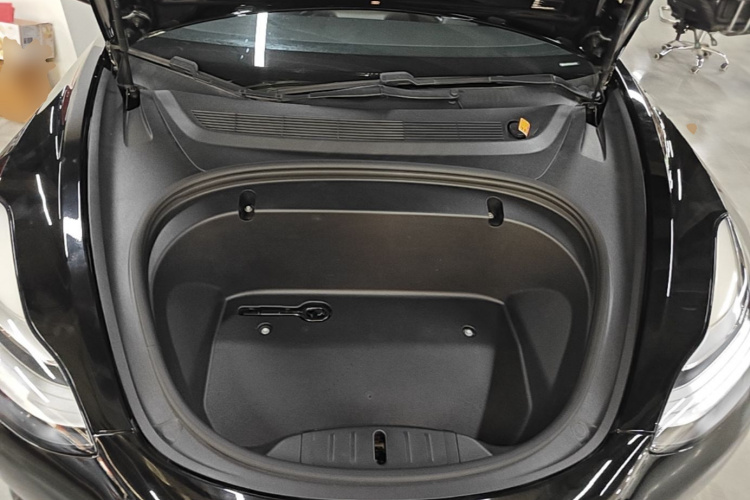 Tesla Model 3 2020 car image #20