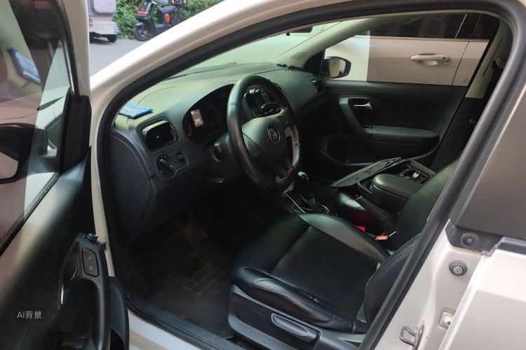 Volkswagen Polo 2016 #18 Volkswagen Polo 2016 car image #18