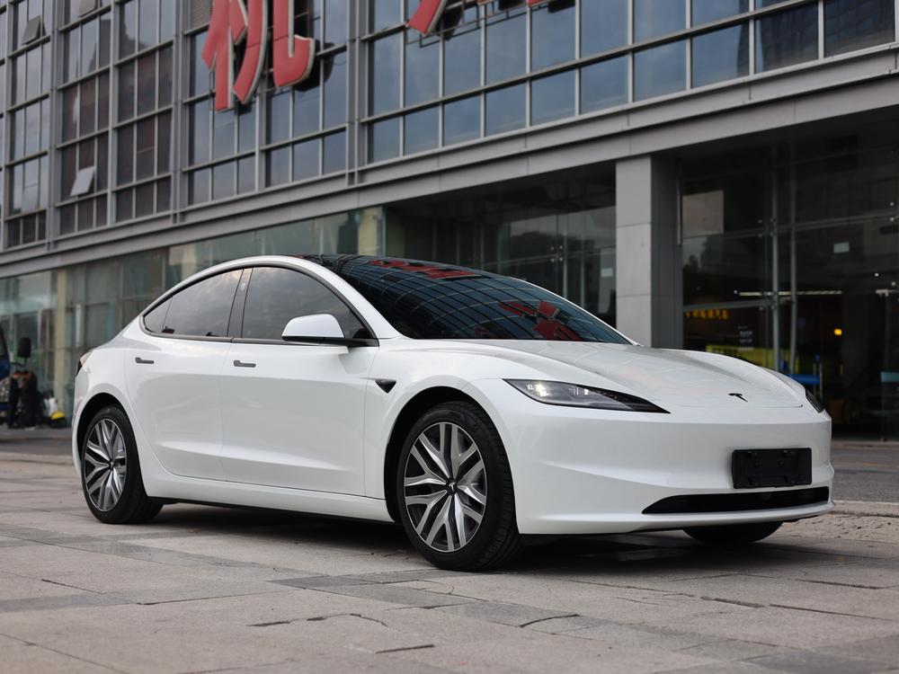 Tesla Model 3 2025 #3 Tesla Model 3 2025 car image #3