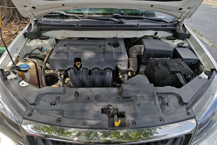 GEELY Emgrand 2019 #18 GEELY Emgrand 2019 car image #18