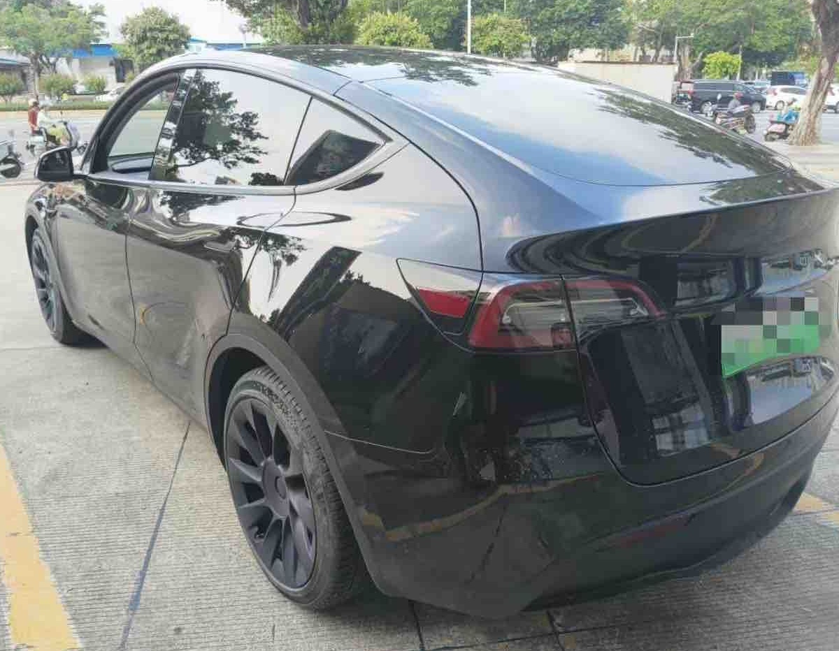 Tesla Model Y 2021 #5 Tesla Model Y 2021 car image #5