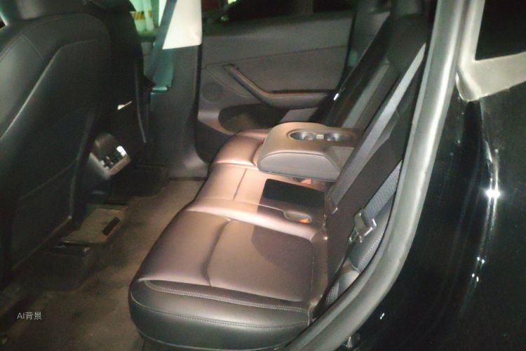 Tesla Model Y 2023 #19 Tesla Model Y 2023 car image #19
