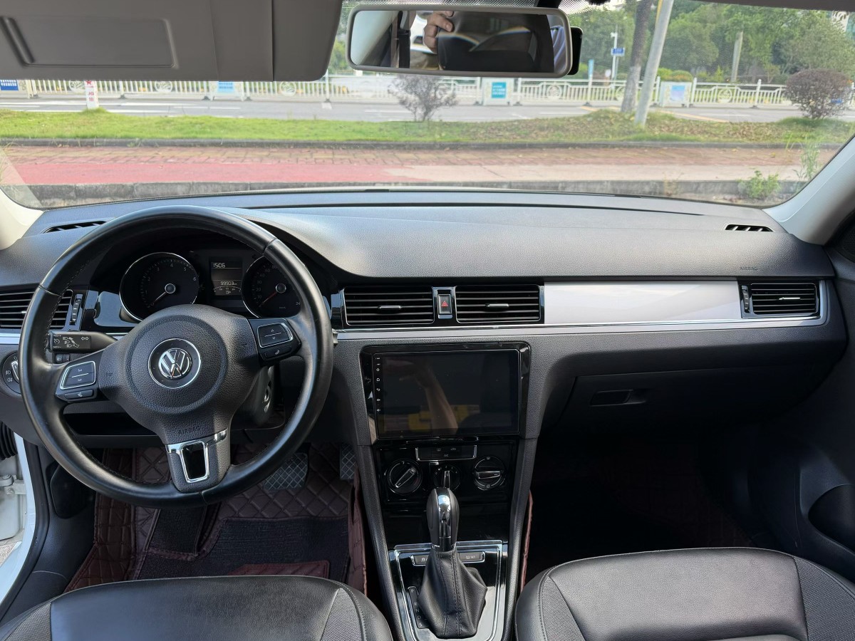 Volkswagen Bora 2015 #4 Volkswagen Bora 2015 car image #4