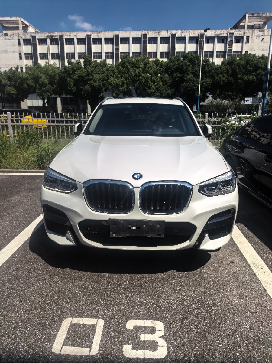 BMW X3 2021 car image #2