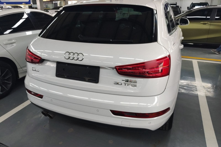 Audi Q3 2018 #6 Audi Q3 2018 car image #6