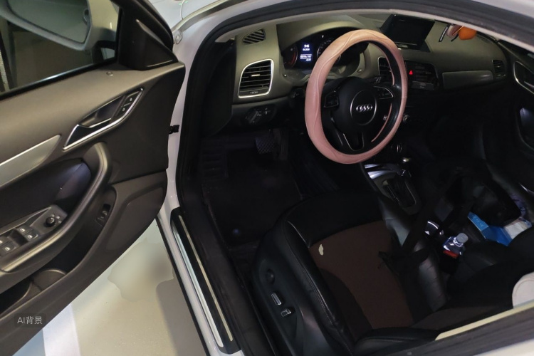 Audi Q3 2017 #18 Audi Q3 2017 car image #18