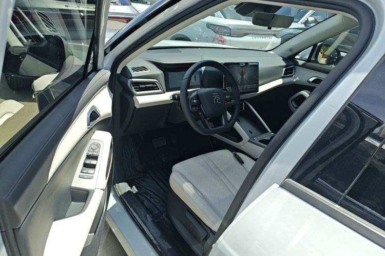 BYD YuanUP 2026 car image #16