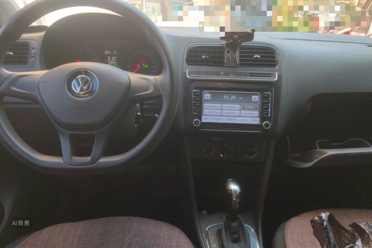 Volkswagen Polo 2017 car image #11