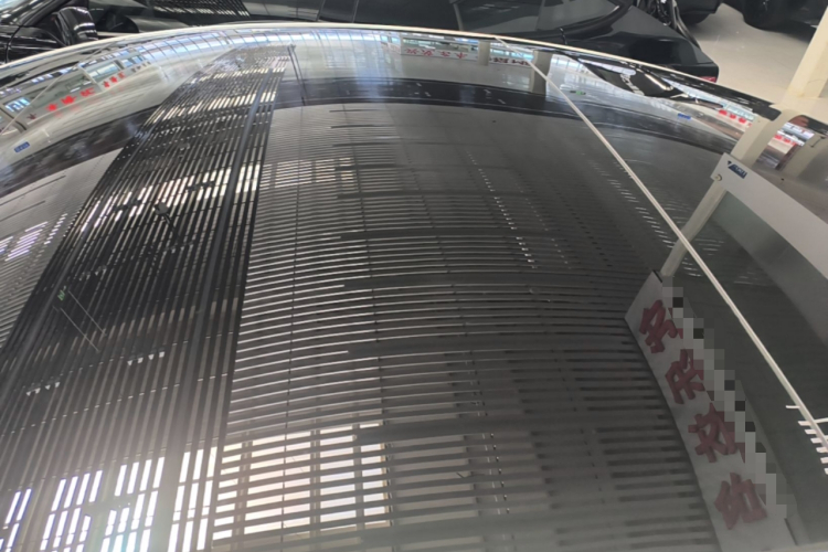 Tesla Model 3 2024 car image #25