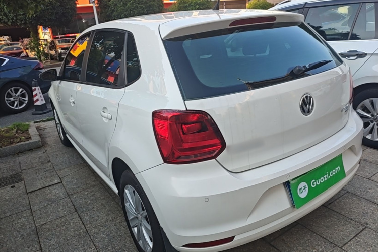 Volkswagen Polo 2017 #5 Volkswagen Polo 2017 car image #5