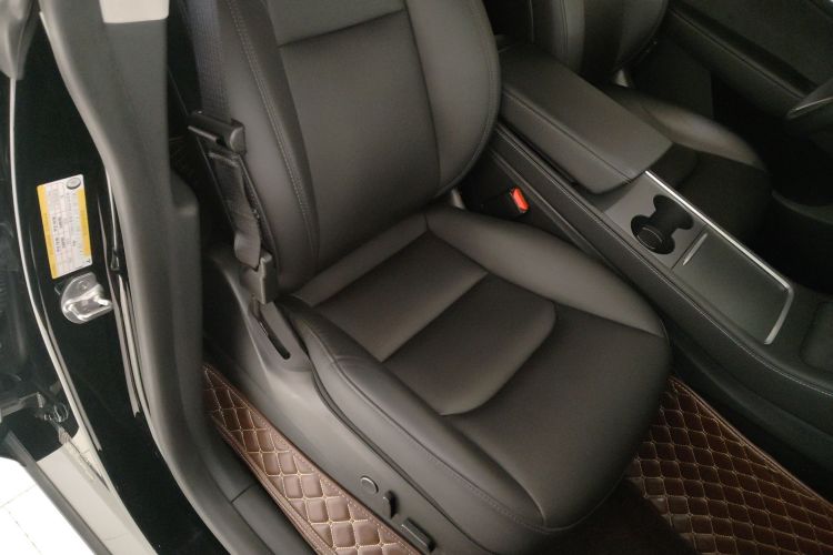 Tesla Model Y 2021 #23 Tesla Model Y 2021 car image #23