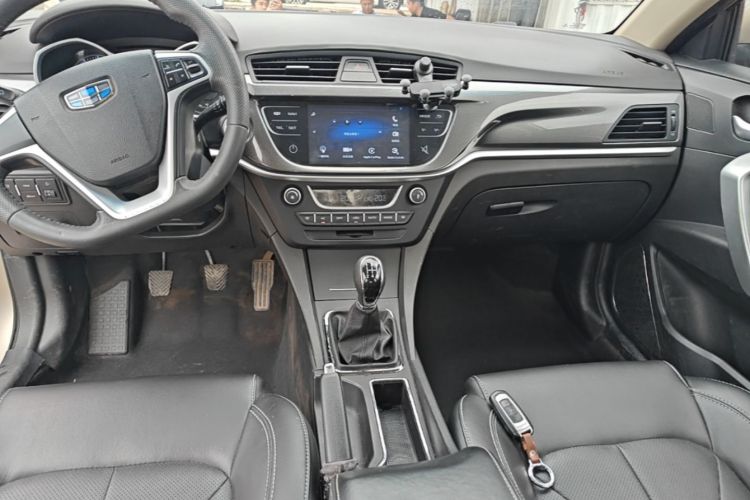 GEELY Emgrand 2017 #10 GEELY Emgrand 2017 car image #10