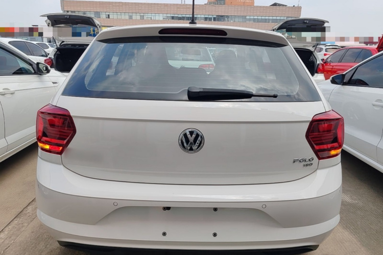 Volkswagen Polo 2020 car image #6