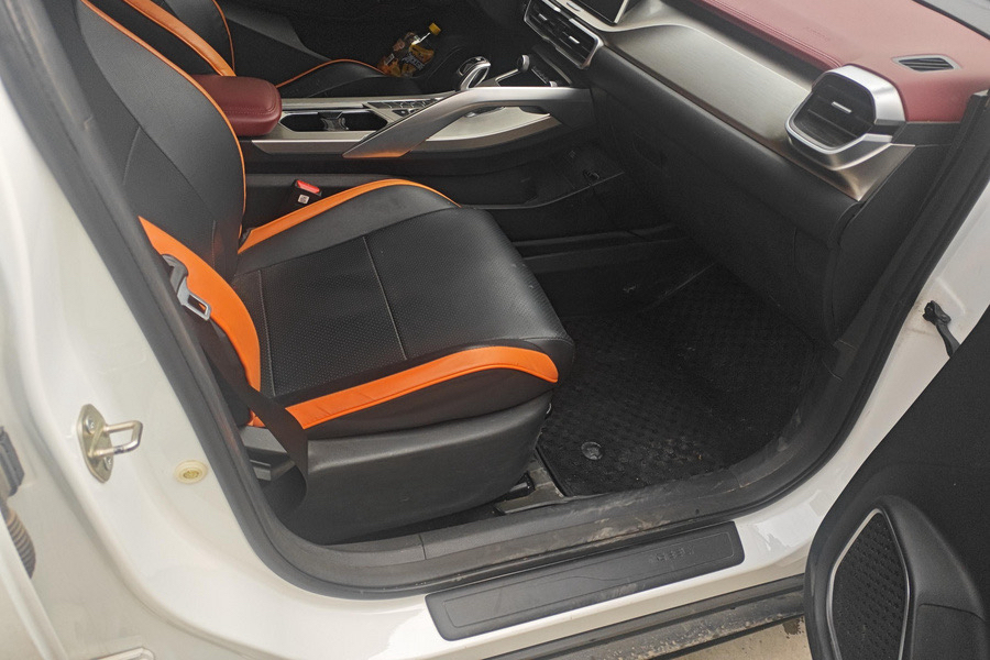 GEELY Coolray 2021 car image #6
