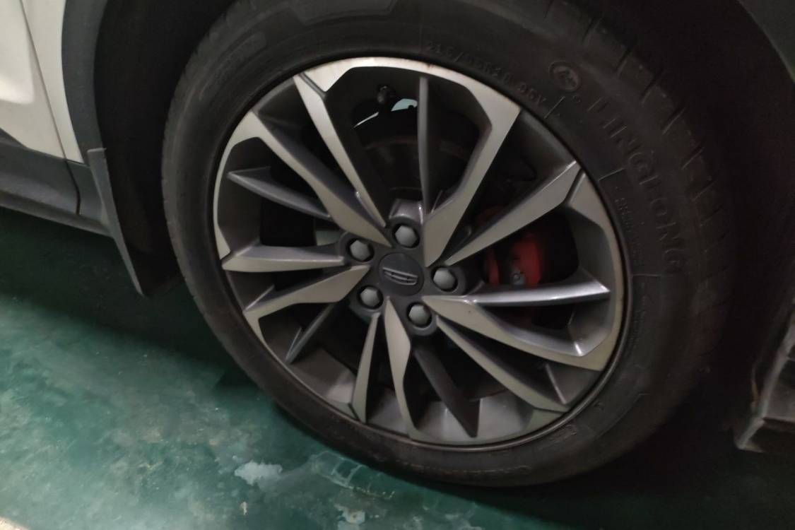 GEELY Coolray 2018 #9 GEELY Coolray 2018 صورة سيارة #9