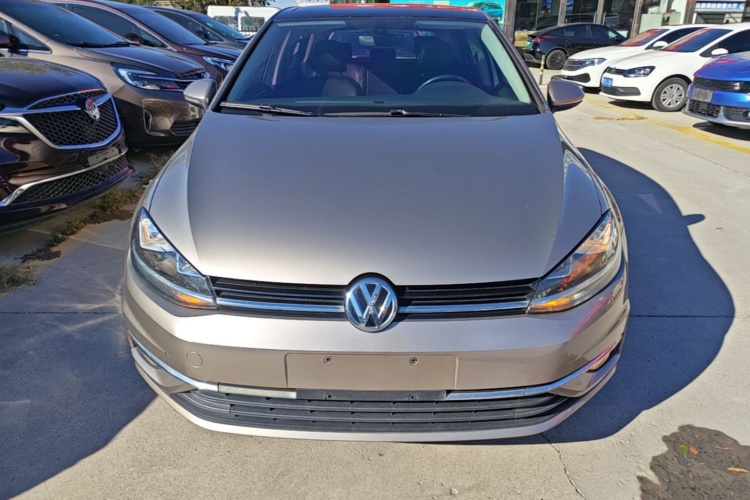 Volkswagen Golf 2018 #3 Volkswagen Golf 2018 صورة سيارة #3