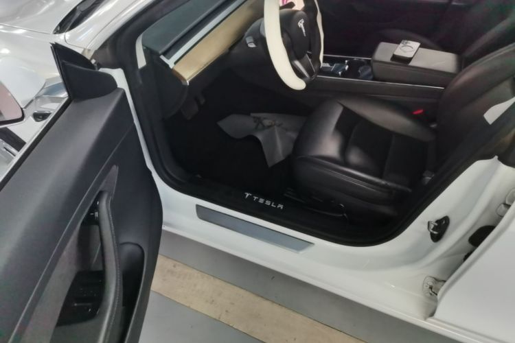 Tesla Model 3 2020 #16 Tesla Model 3 2020 car image #16