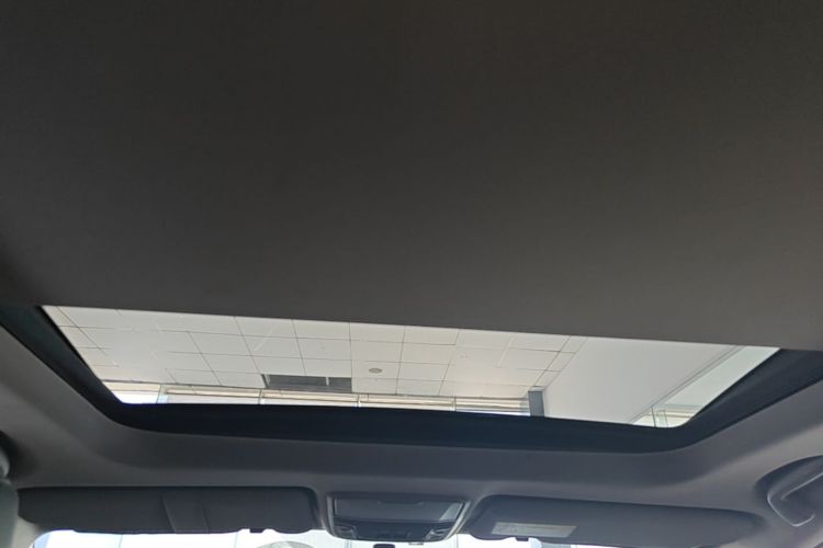 Honda CR-V 2019 car image #18