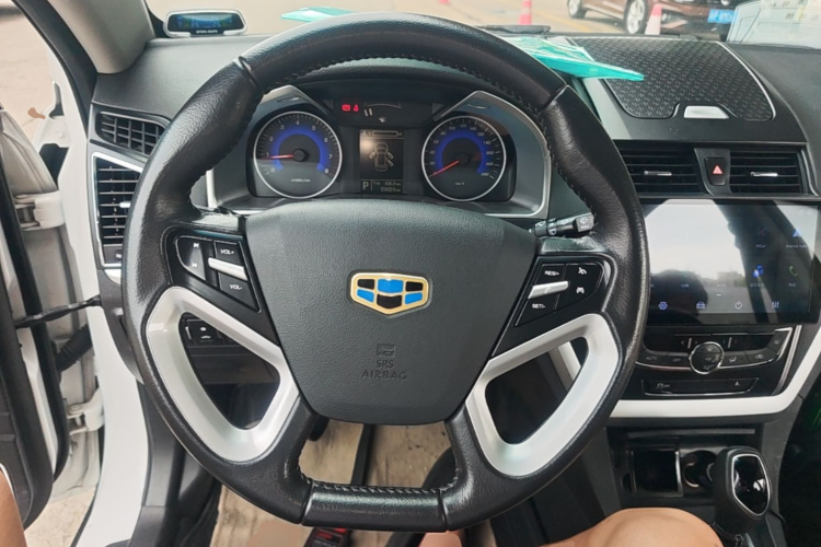 GEELY Emgrand 2016 #11 GEELY Emgrand 2016 car image #11