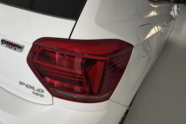 Volkswagen Polo 2020 car image #8