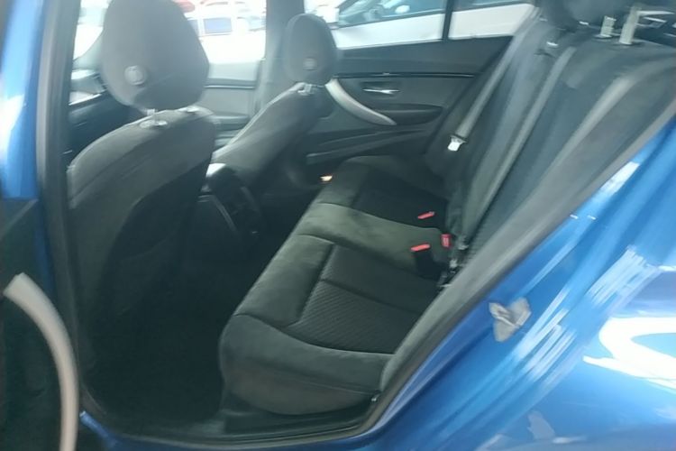 BMW 3 Series 2017 #17 BMW 3 Series 2017 car image #17