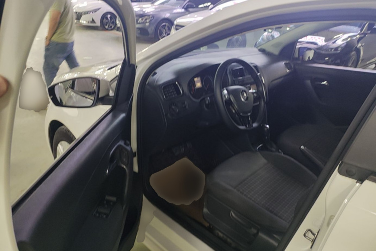 Volkswagen Polo 2019 #16 Volkswagen Polo 2019 car image #16