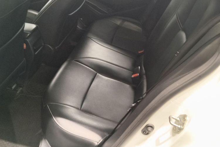 Toyota Corolla 2020 car image #17