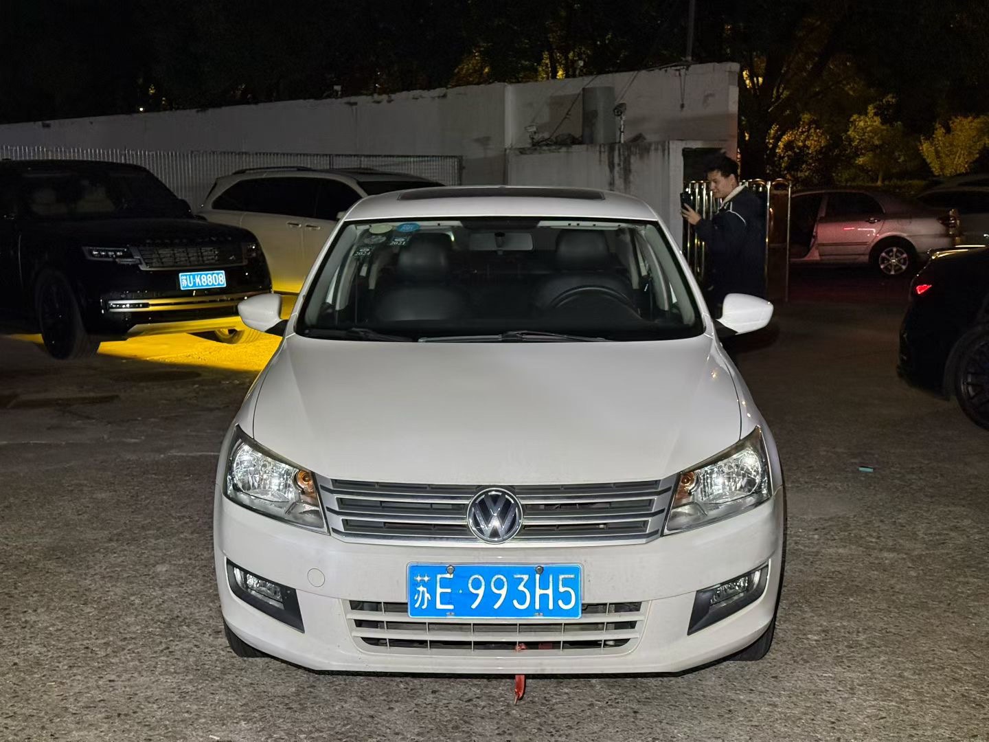 Volkswagen Santana 2014 car image #2