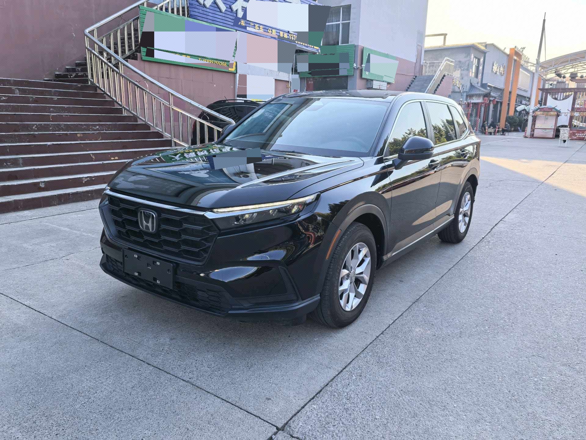 Honda CR-V 2025 car image 