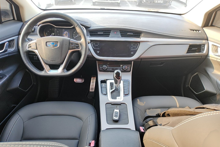 GEELY Emgrand GS 2019 car image #10