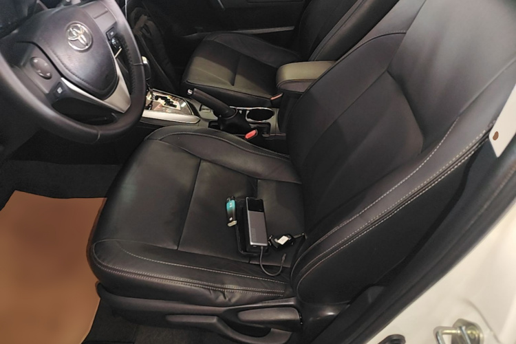 Toyota Corolla 2015 #19 Toyota Corolla 2015 immagine di auto #19