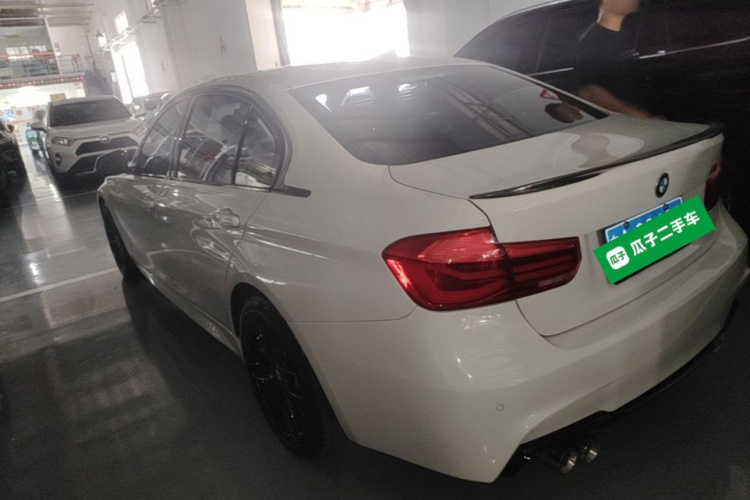 BMW 3 Series 2019 #5 BMW 3 Series 2019 car image #5