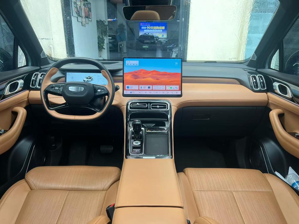GEELY Boyue L 2025 car image #7