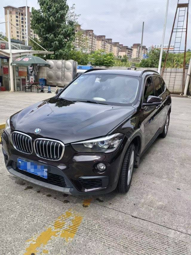 BMW X1 2017 BMW X1 2017 car image