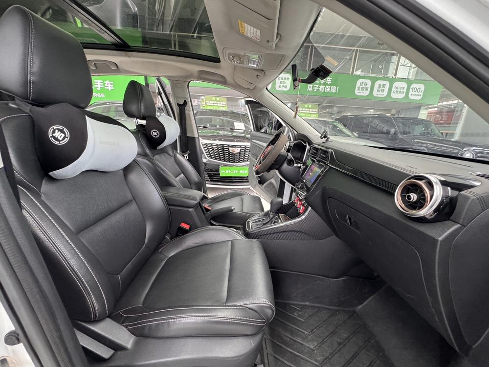 MG ZS 2017 #22 MG ZS 2017 car image #22