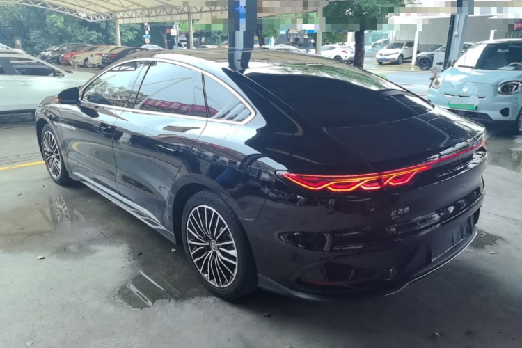BYD Han 2023 #5 BYD Han 2023 immagine di auto #5