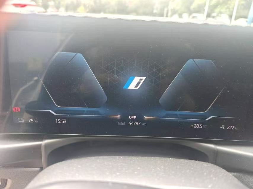BMW i3 2022 car image #4