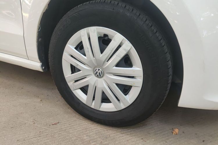 Volkswagen Polo 2017 #6 Volkswagen Polo 2017 car image #6