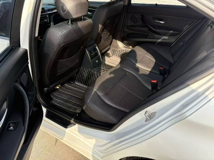 BMW 3 Series 2017 #9 BMW 3 Series 2017 car image #9