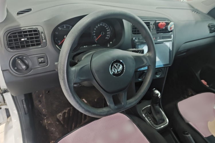 Volkswagen Polo 2018 #11 Volkswagen Polo 2018 car image #11