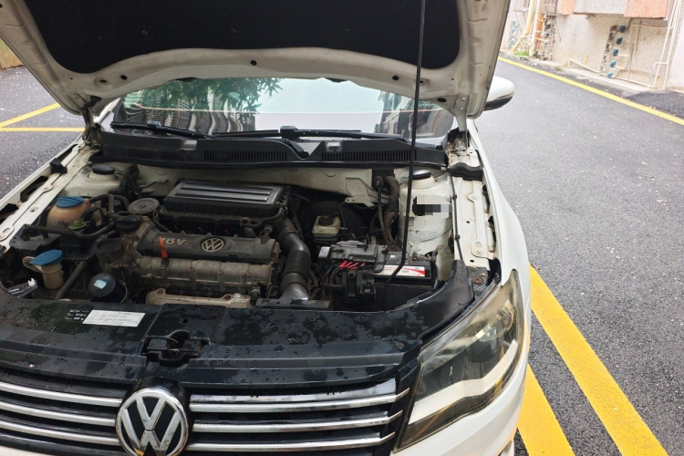 Volkswagen Bora 2015 #27 Volkswagen Bora 2015 car image #27