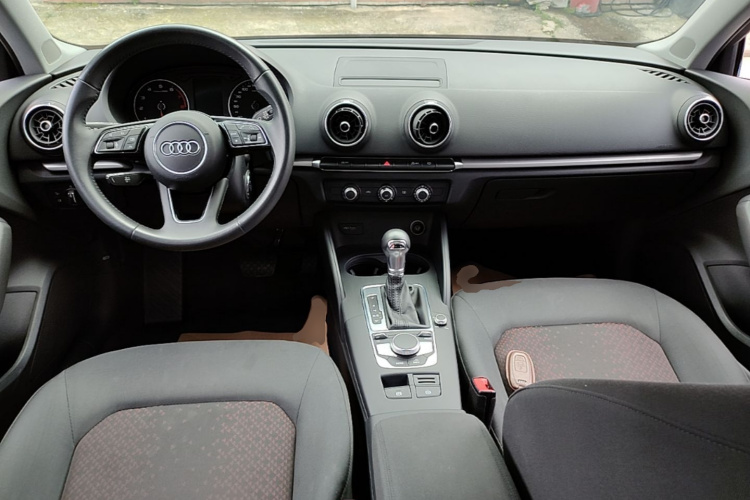 Audi A3 2021 car image #11
